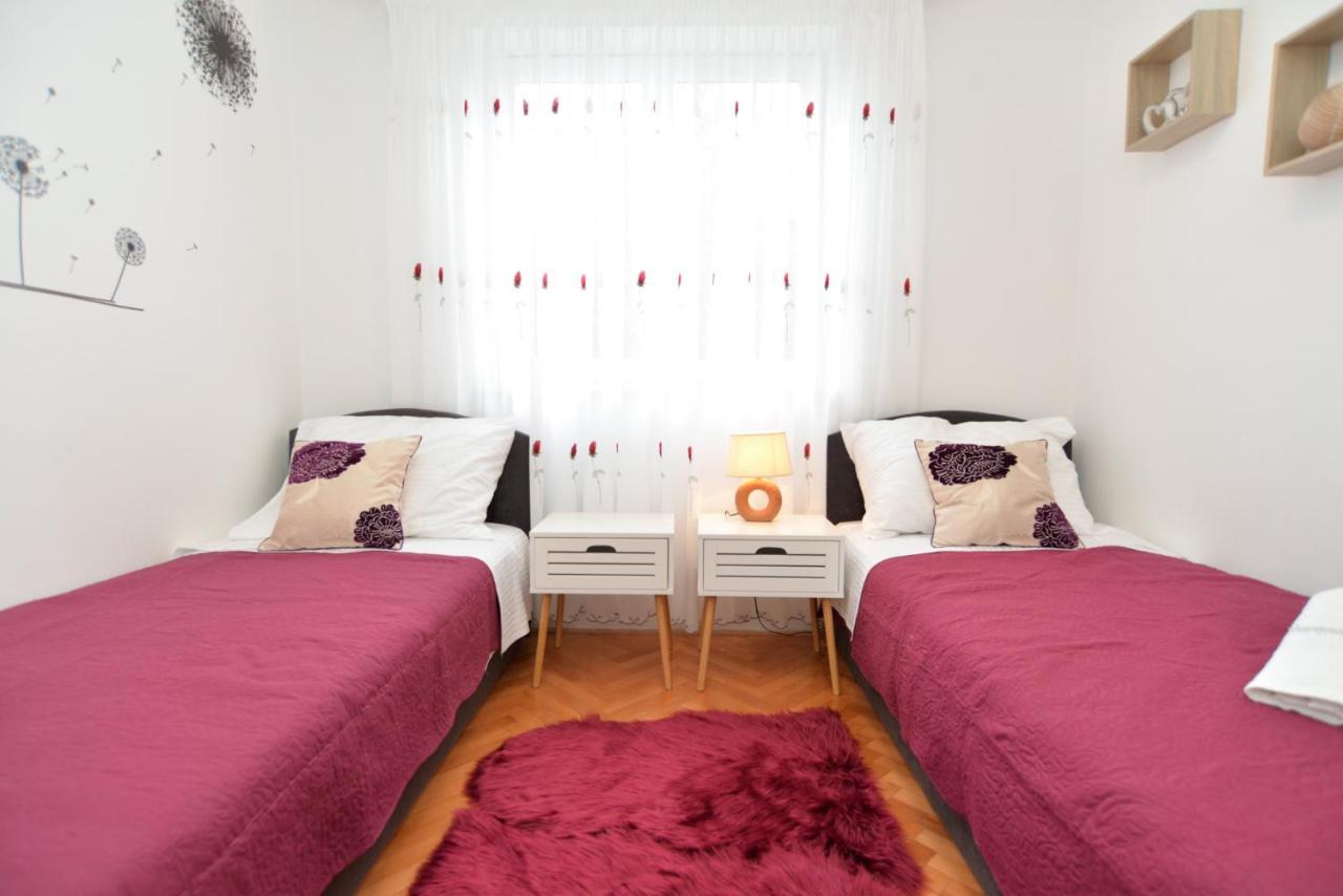 Apartments Violete 742 Póla Kültér fotó